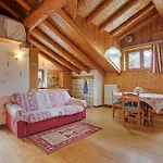 Piccolo Paradiso 公寓 *